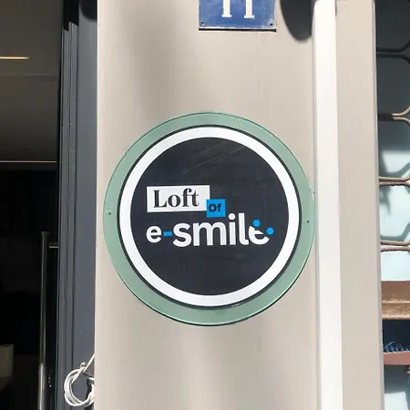 Loft Of E-smile Family Tessalónica